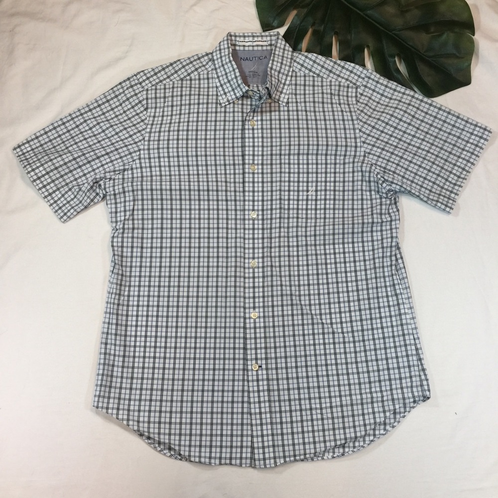 NAUTICA | casual cotton button up shirt men’s sz M coastal